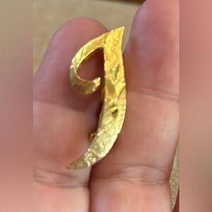 Vintage Signed MAMSELLE "J” Initial Pin Brooch Gold Tone Etched Monogram